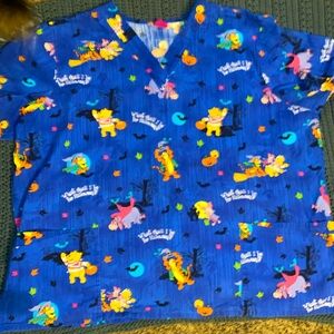 The Wonderful World Of Disney 2XL Halloween Scrub top gently used